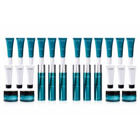   12db alapozó + 4 db Báziskrém +  4 db lemosó- arcradír+ 4 db púder